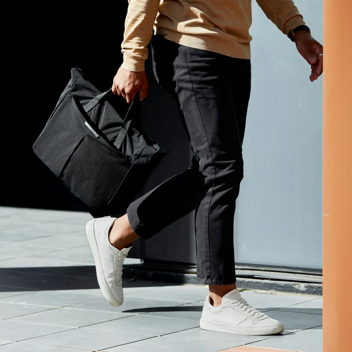 Tokyo Messenger Bag 14" - US 4100