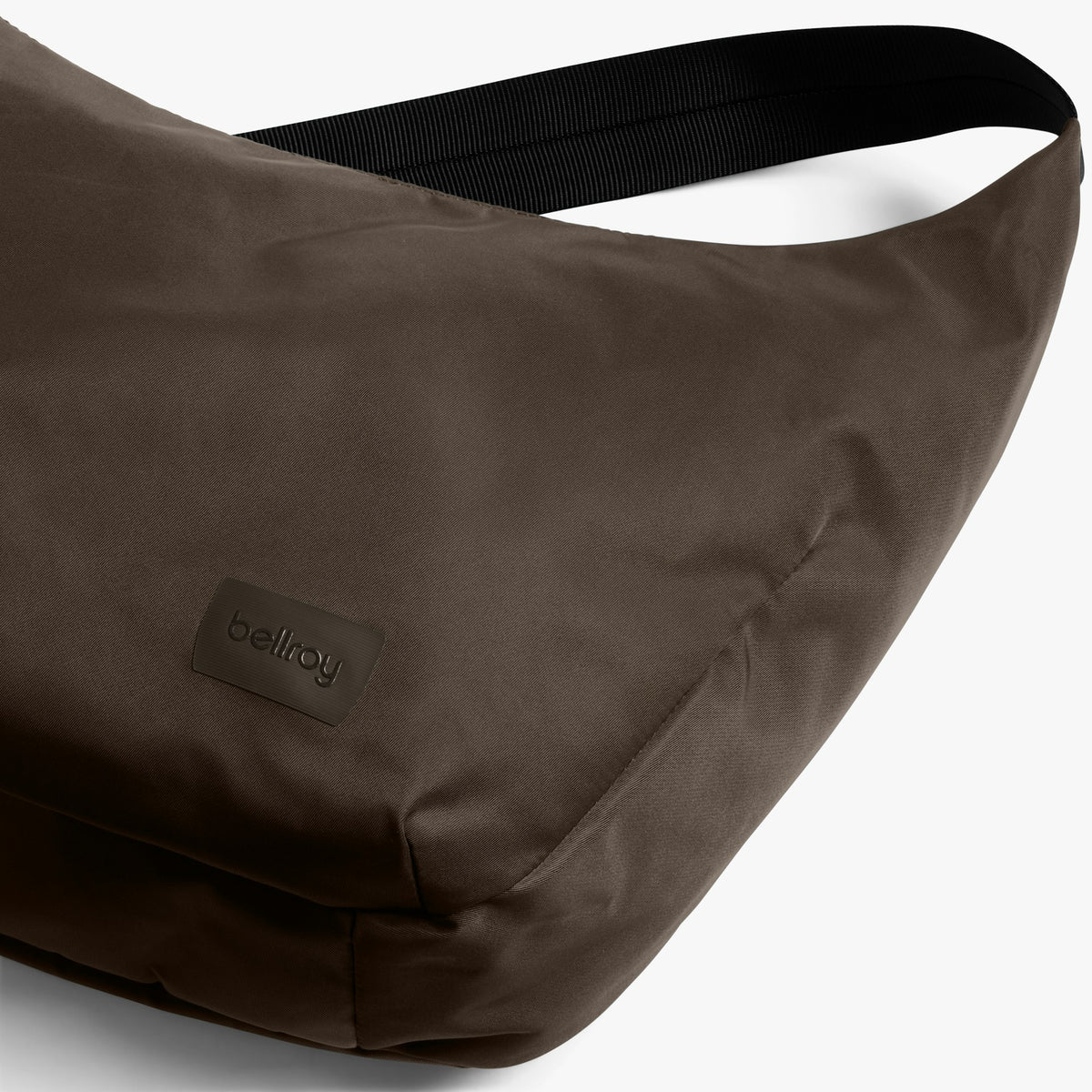 Laneway Crescent Bag 7L - US 0242