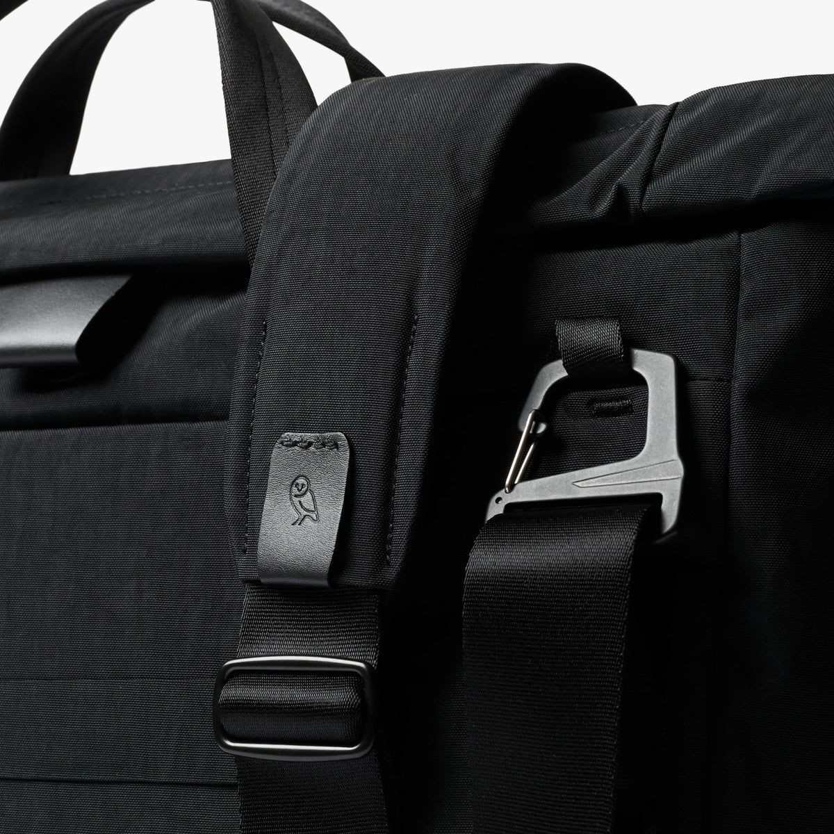 Tokyo Messenger Bag 14" - US 4100