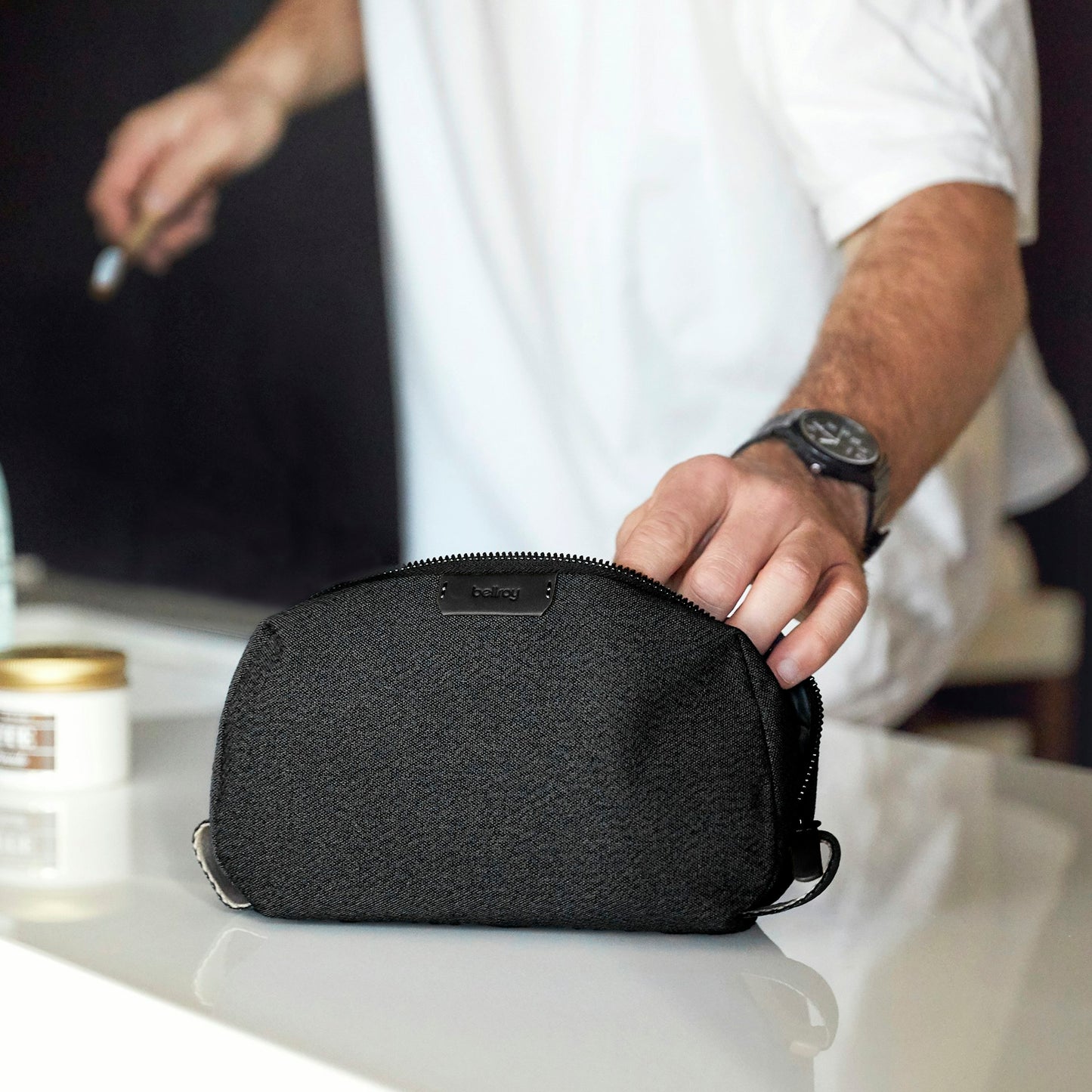 Toiletry Kit - US 8635